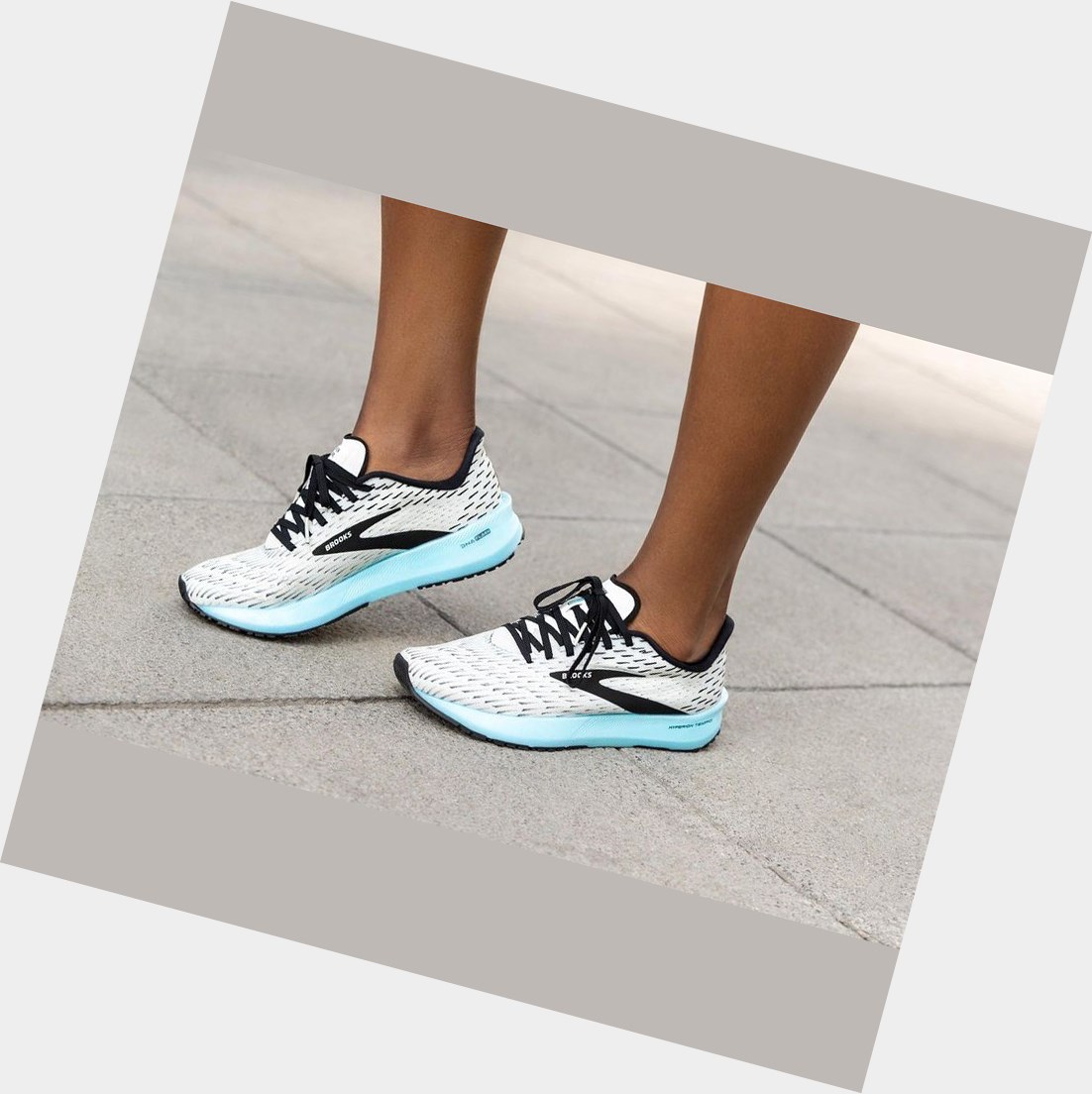 Chaussures Running Route Brooks Hyperion Tempo Femme Blanche Noir | RJPE63098