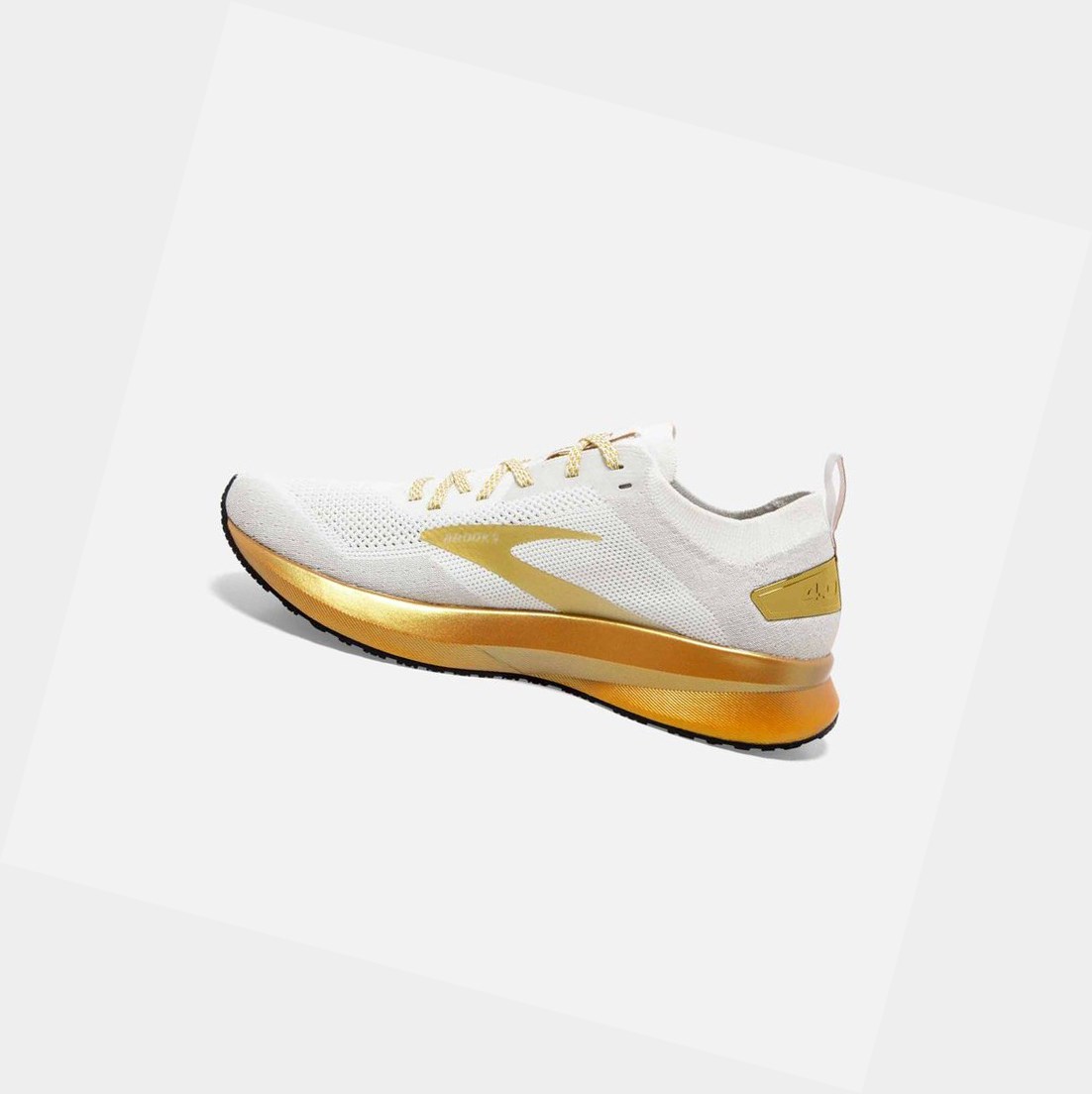 Chaussures Running Route Brooks Levitate 4 Femme Blanche Doré | AVTQ71850