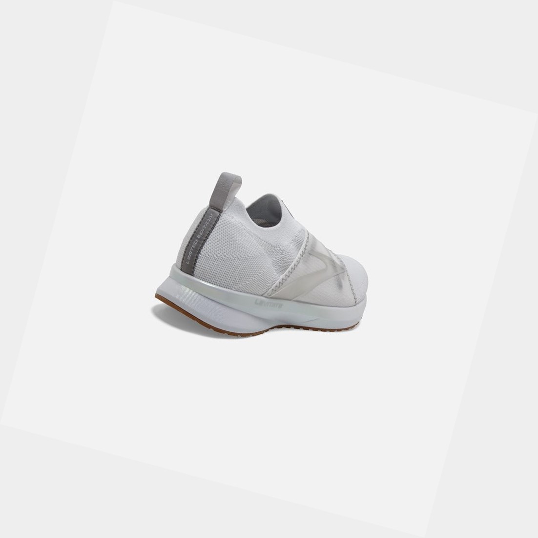 Chaussures Running Route Brooks Levitate 4 LE Femme Blanche Argent | FPYV51476